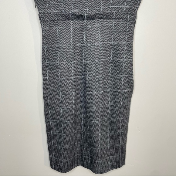 Diane VON FURSTENBERG Bund Wool Blend Short Cap Sleeve Dress Size 4 - Picture 9 of 11